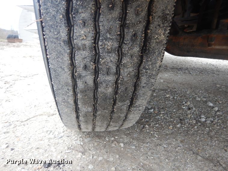 image for item HV9551 2012 Kenworth T370  flatbed truck