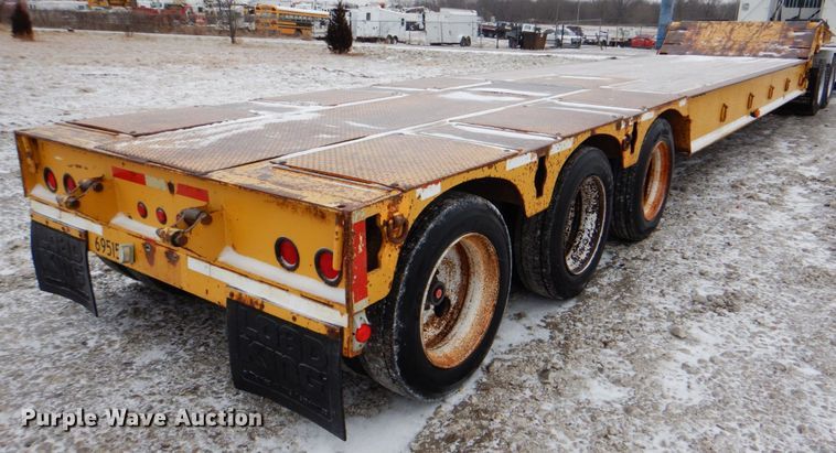 image for item HX9148 1999 Load King 353 LFM  equipment trailer