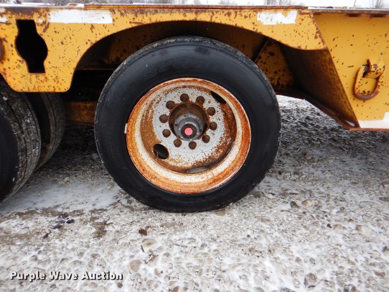 image for item HX9148 1999 Load King 353 LFM  equipment trailer