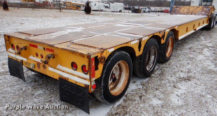 image for item HX9148 1999 Load King 353 LFM  equipment trailer