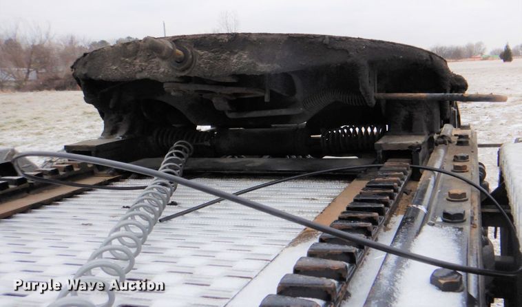 image for item HX9150 2010 Kenworth T800  semi truck