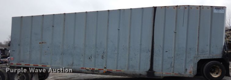 image for item HX9542 1999 Wichita  tank trailer