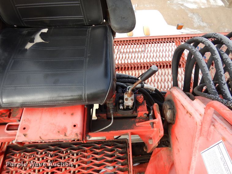 image for item HX9603 2001 Mack DM690S  crane truck