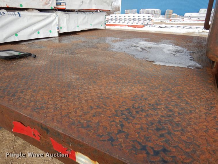 image for item HX9603 2001 Mack DM690S  crane truck