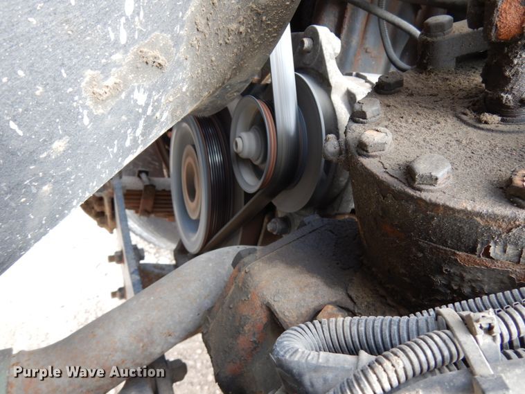 image for item HX9603 2001 Mack DM690S  crane truck