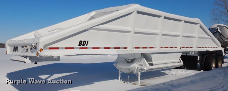 image for item HX9608 1998 Corn Belt MFG  bottom dump trailer