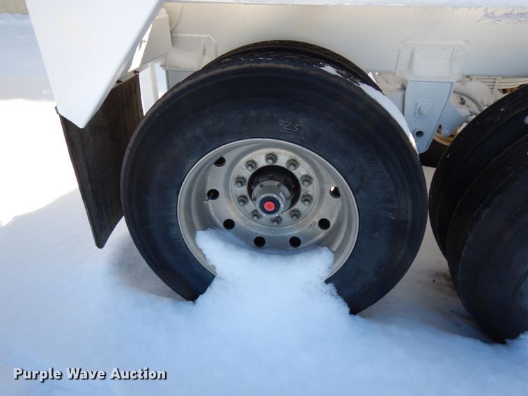 image for item HX9608 1998 Corn Belt MFG  bottom dump trailer