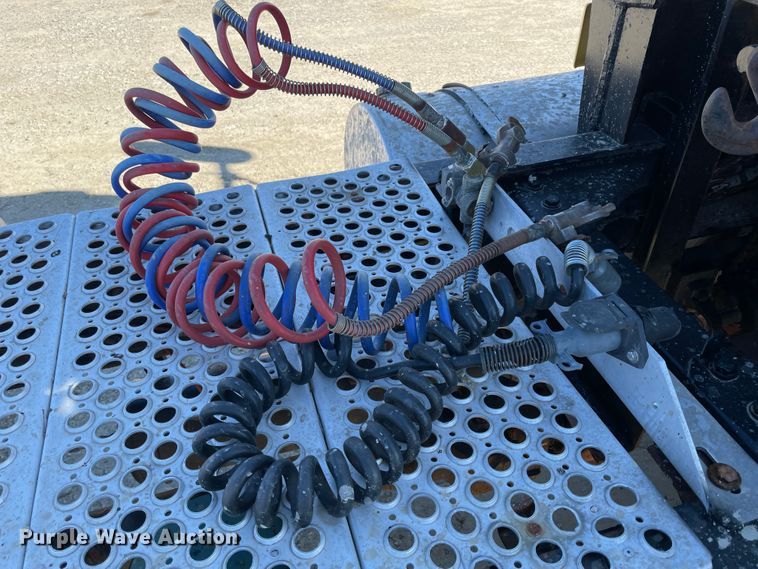 image for item HX9777 1994 Kenworth T600  semi truck