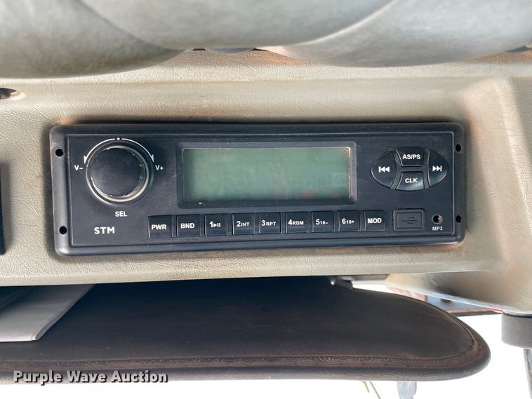 image for item HX9777 1994 Kenworth T600  semi truck