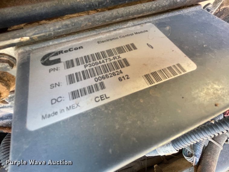 image for item HX9777 1994 Kenworth T600  semi truck