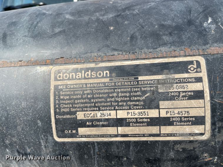 image for item HX9777 1994 Kenworth T600  semi truck