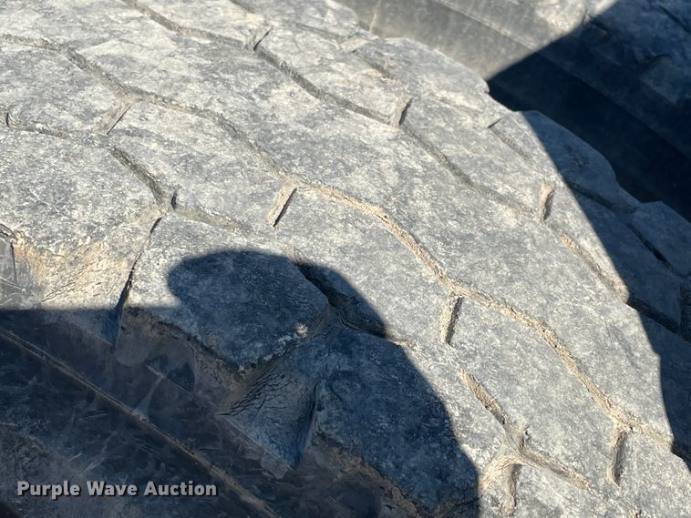 image for item HX9777 1994 Kenworth T600  semi truck