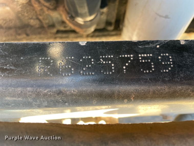 image for item HX9777 1994 Kenworth T600  semi truck