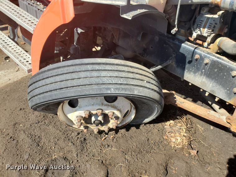 image for item DE4533 2005 Sterling LT7500  dump truck