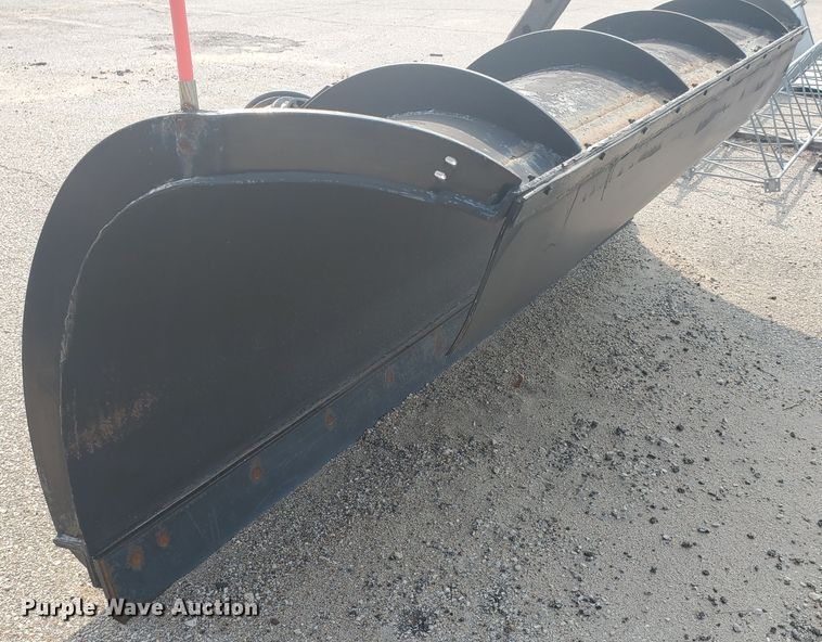 image for item DE4533 2005 Sterling LT7500  dump truck