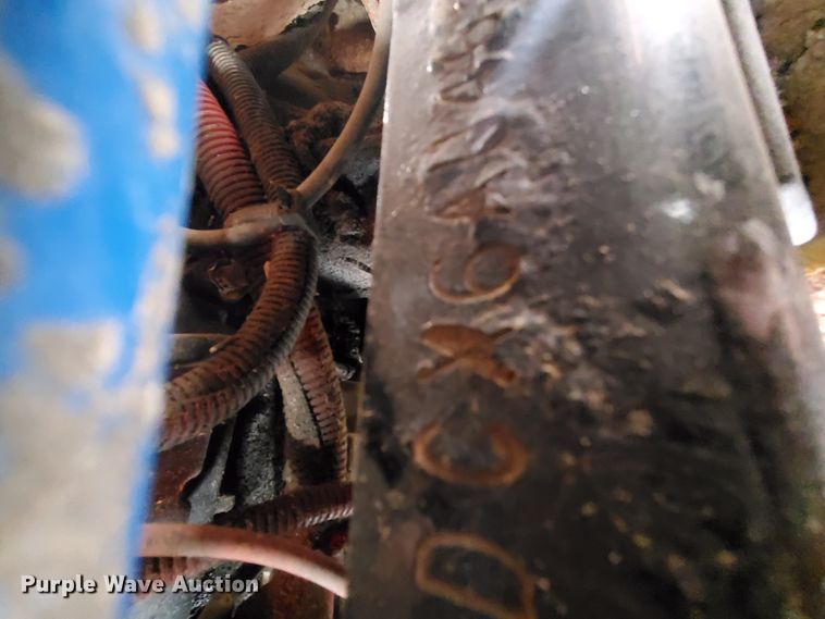 image for item DE4533 2005 Sterling LT7500  dump truck