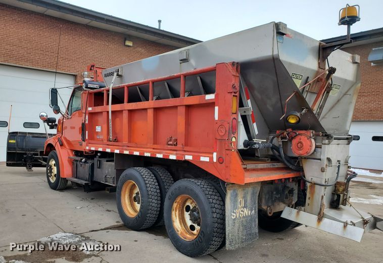 image for item DF4657 2001 Sterling LT7501  dump truck
