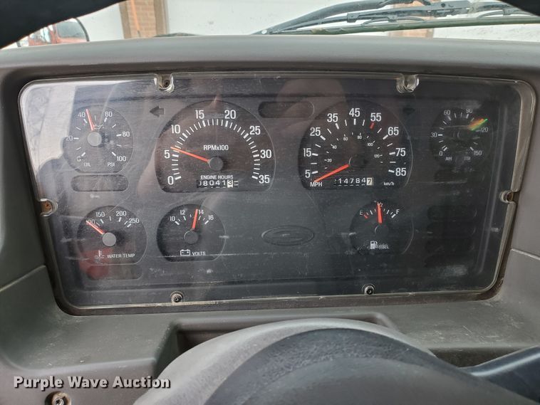 image for item DF4657 2001 Sterling LT7501  dump truck