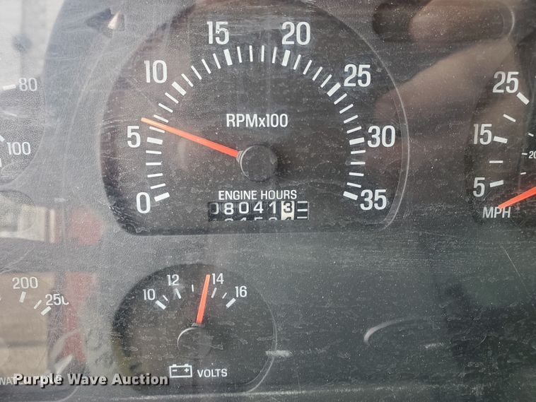 image for item DF4657 2001 Sterling LT7501  dump truck