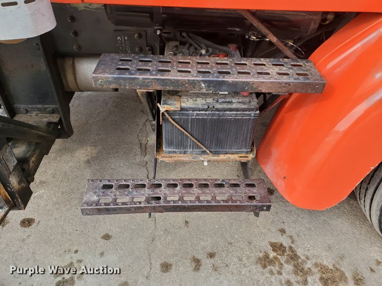 image for item DF4657 2001 Sterling LT7501  dump truck