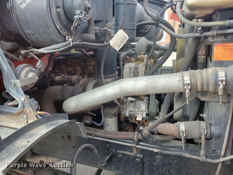 image for item DF4658 2001 Sterling LT7501  dump truck