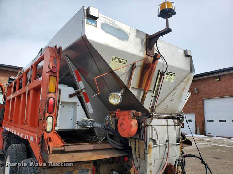 image for item DF4658 2001 Sterling LT7501  dump truck