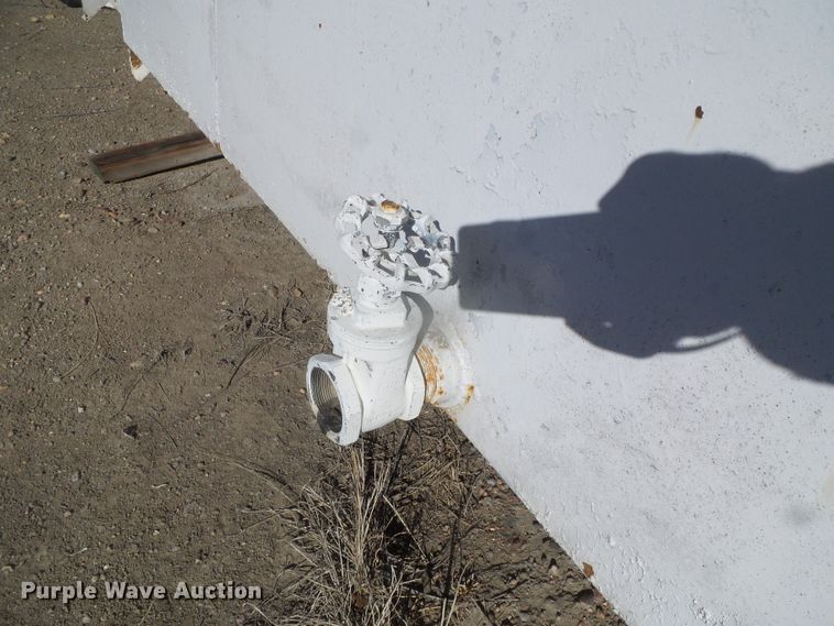 image for item DG8473 Wemac fuel tank