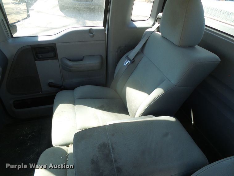 image for item DG8477 2008 Ford F150 XL  pickup truck