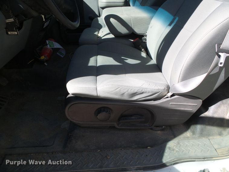 image for item DG8478 2008 Ford F150 XL  pickup truck