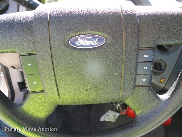 image for item DG8479 2008 Ford F150 XL  pickup truck