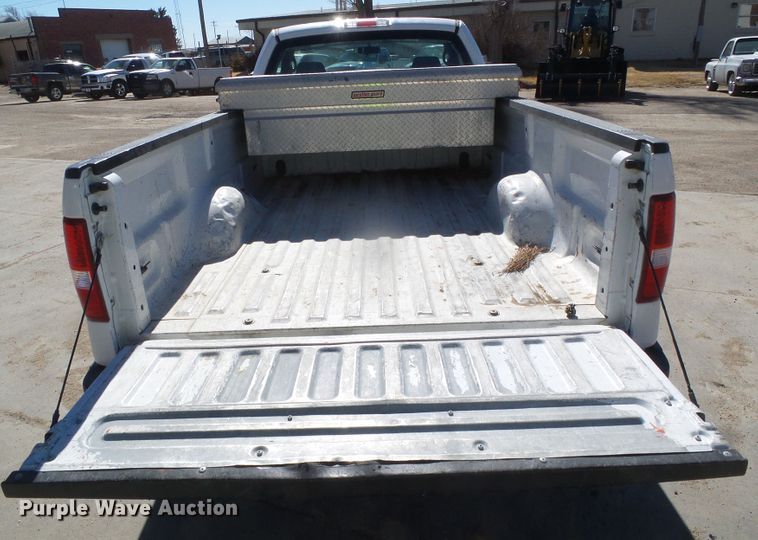 image for item DG8479 2008 Ford F150 XL  pickup truck