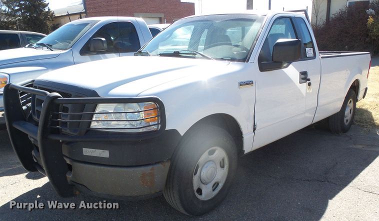 image for item DG8480 2007 Ford F150 XL  pickup truck