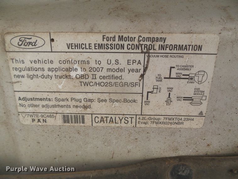 image for item DG8480 2007 Ford F150 XL  pickup truck