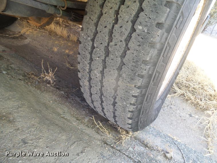 image for item DG8480 2007 Ford F150 XL  pickup truck