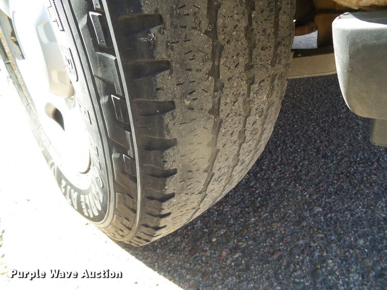 image for item DG8480 2007 Ford F150 XL  pickup truck