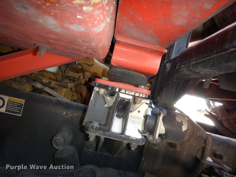 image for item DJ2879 2005 Peterbilt 320  paint striping truck