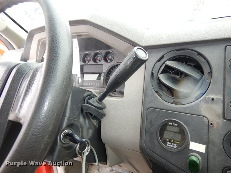 image for item DJ2880 2010 Ford F250 Super Duty  pickup truck