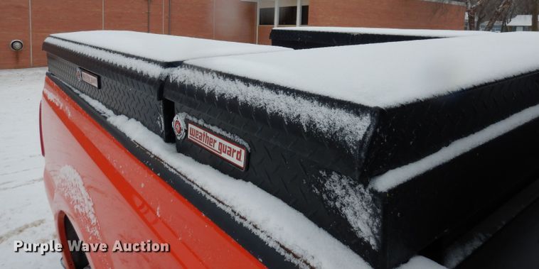 image for item DJ2880 2010 Ford F250 Super Duty  pickup truck