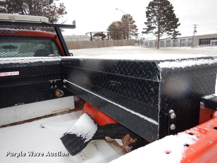 image for item DJ2880 2010 Ford F250 Super Duty  pickup truck