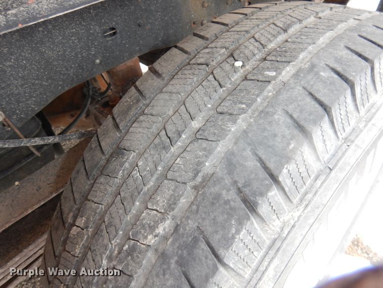 image for item DJ2880 2010 Ford F250 Super Duty  pickup truck