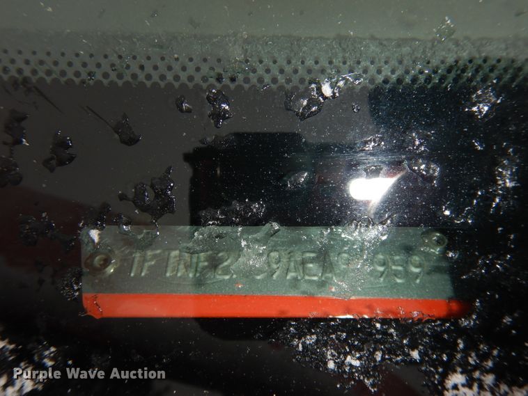 image for item DJ2880 2010 Ford F250 Super Duty  pickup truck