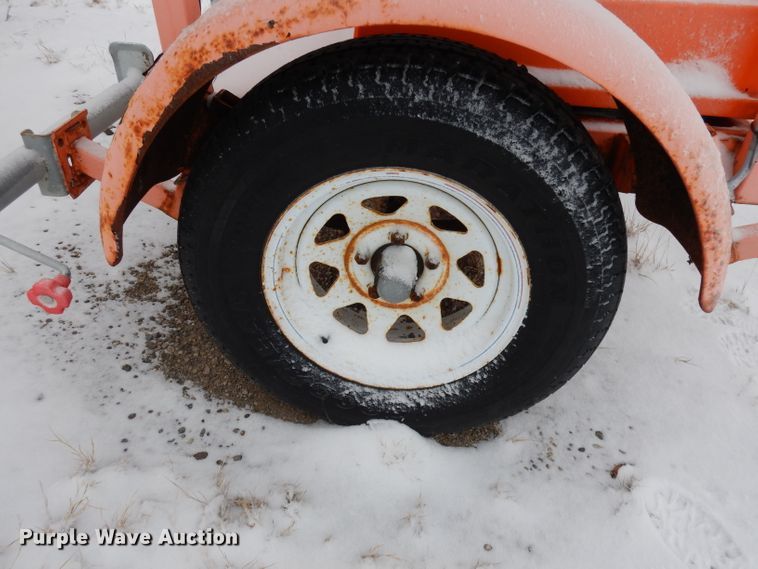 image for item DJ2890 2007 National Signal 28/85-2 arrow board