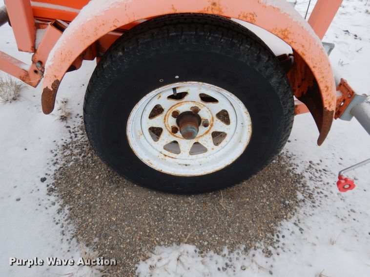 image for item DJ2890 2007 National Signal 28/85-2 arrow board