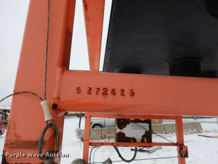 image for item DJ2890 2007 National Signal 28/85-2 arrow board