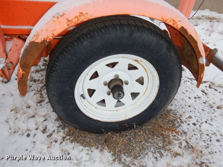 image for item DJ2891 2007 National Signal 28/85-2 arrow board