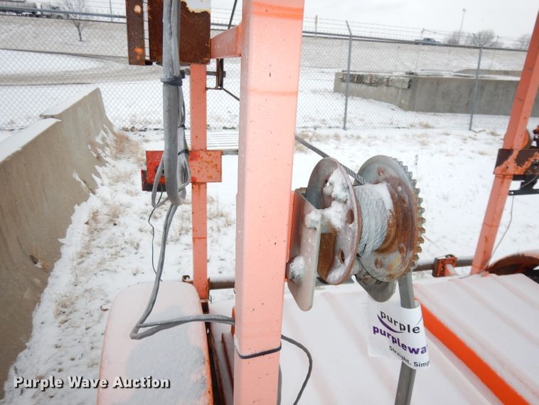 image for item DJ2891 2007 National Signal 28/85-2 arrow board