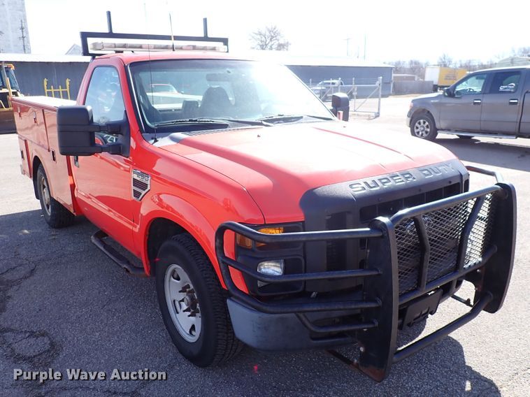 image for item DK4507 2008 Ford F250 Super Duty  utility bed pickup truck