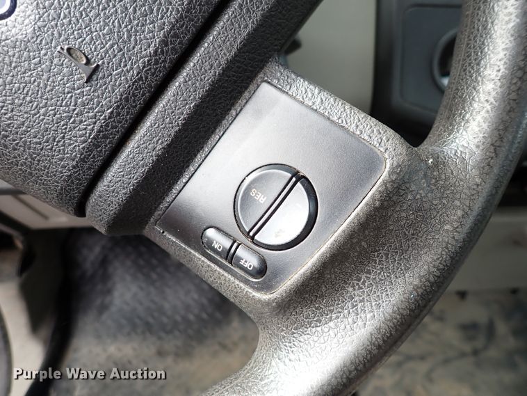 image for item DK4507 2008 Ford F250 Super Duty  utility bed pickup truck