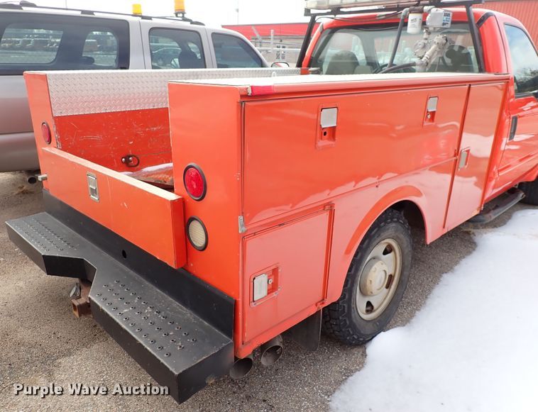 image for item DK4507 2008 Ford F250 Super Duty  utility bed pickup truck