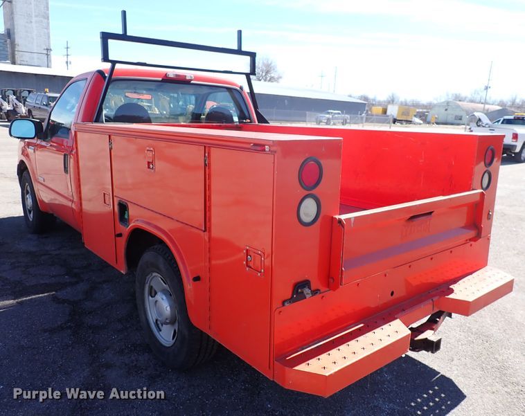 image for item DK4509 2006 Ford F250 Super Duty  utility bed pickup truck